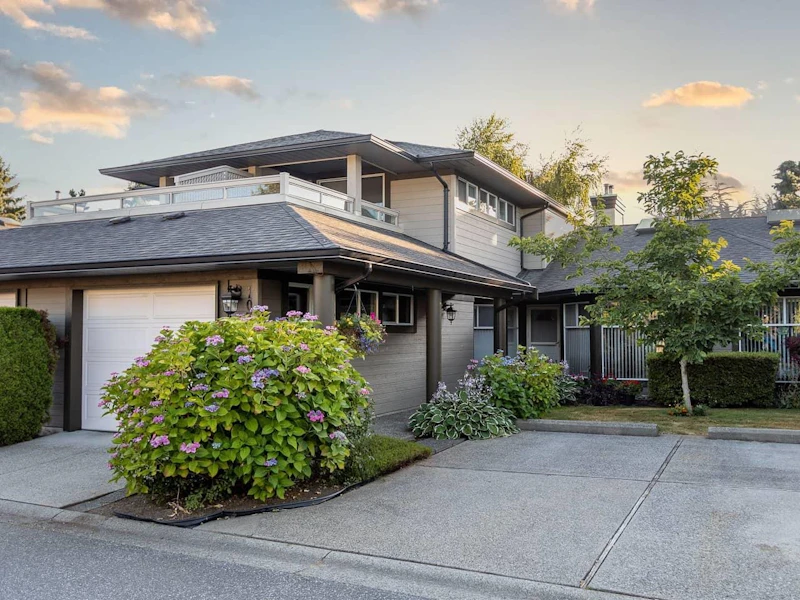 107 - 16080 82nd Avenue, Surrey BC V4N 0N6