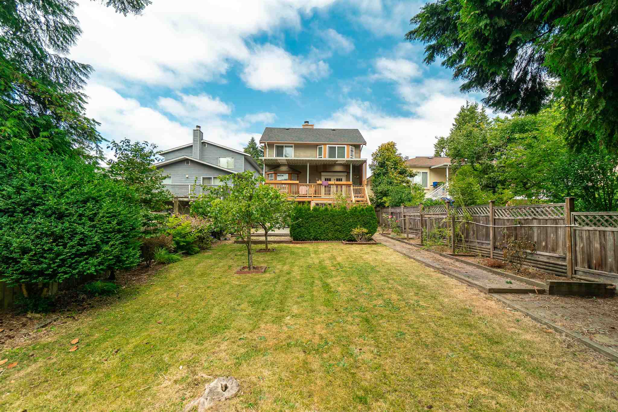 7538 12th Avenue, Burnaby, BC, V3N 2K1