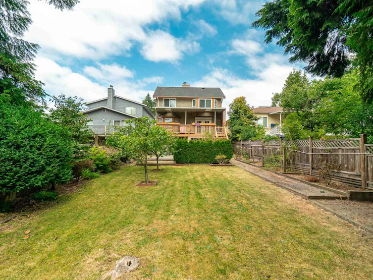 7538 12th Avenue, Burnaby, BC, V3N 2K1