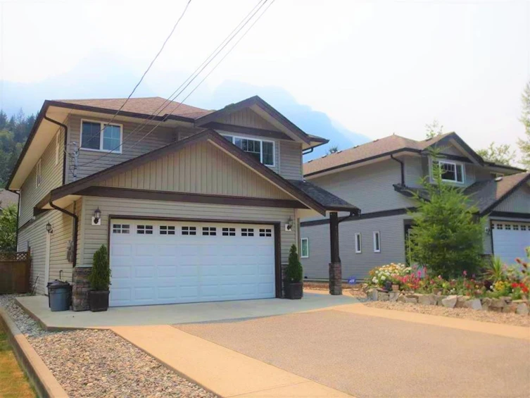 66022 Park Avenue, Hope, BC, V0X 1L1
