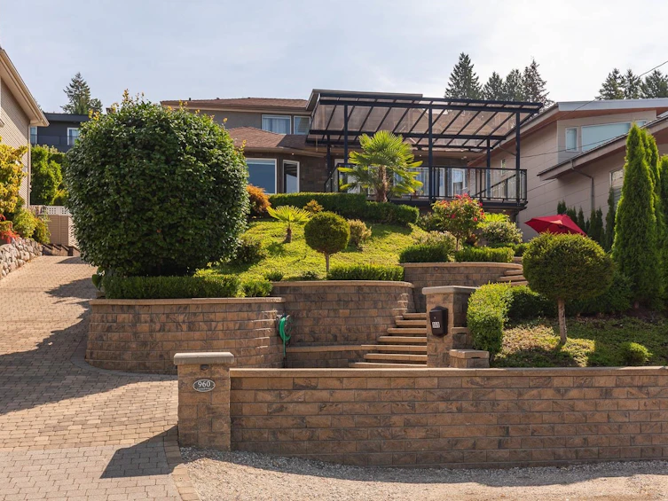 960 Leyland Street, West Vancouver, BC, V7T 2L4