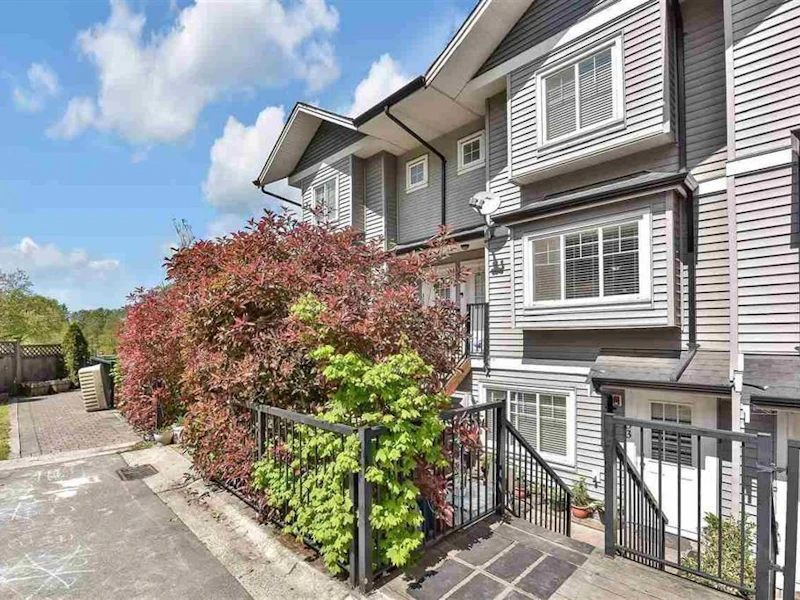 33 - 11255 132nd Street, Surrey BC V3R 4R3