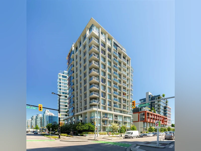 211 - 111 E 1st Avenue, Vancouver BC V5T 1A4