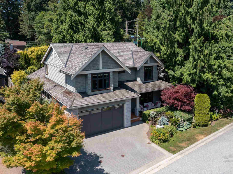 1299 Eldon Road, North Vancouver BC V7R 1T5