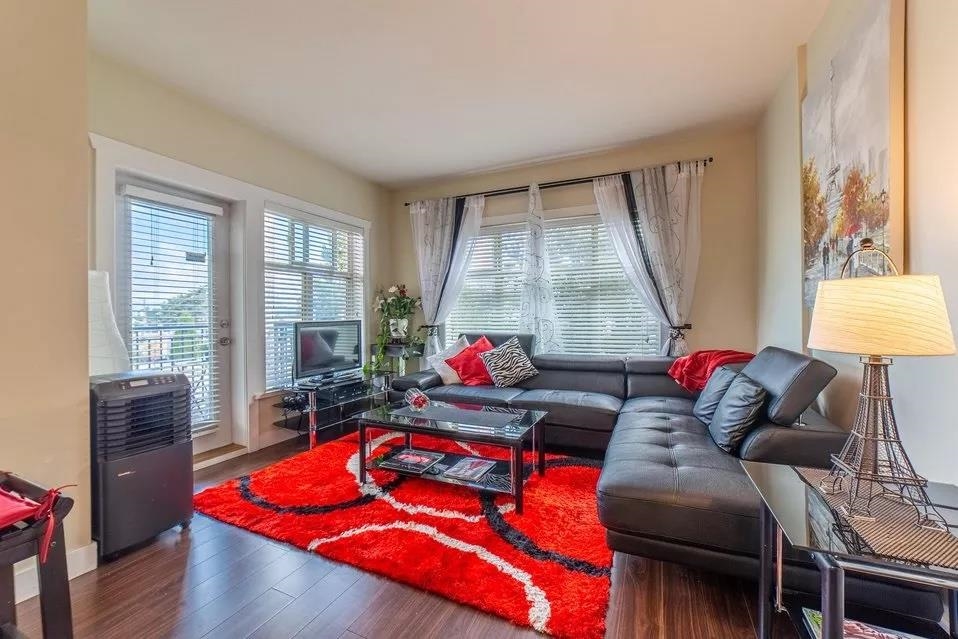 120-13468 King George Boulevard, Surrey, BC, V3T 0H5