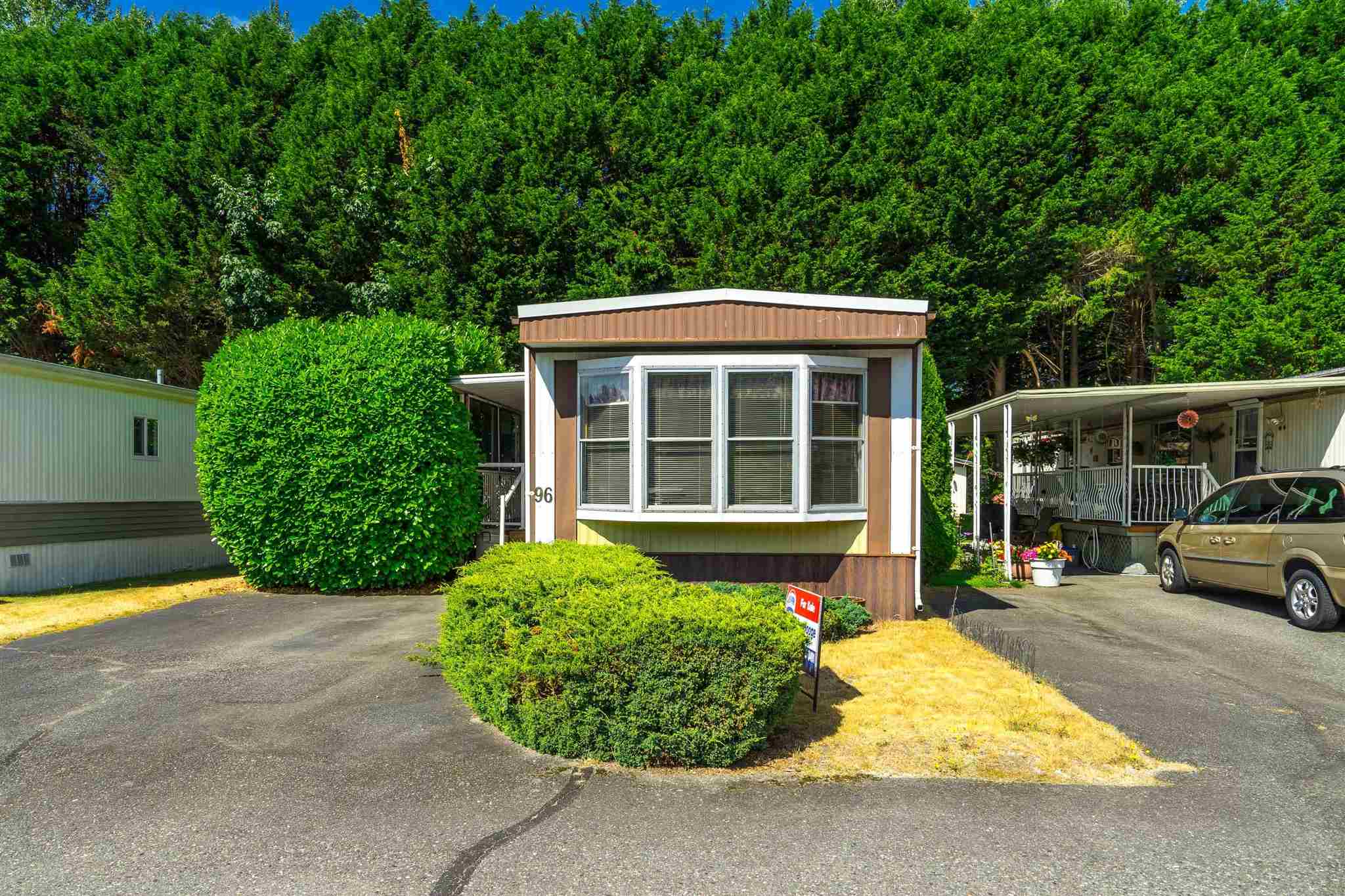 96-2270 196 Street, Langley, BC, V2Z 1N6