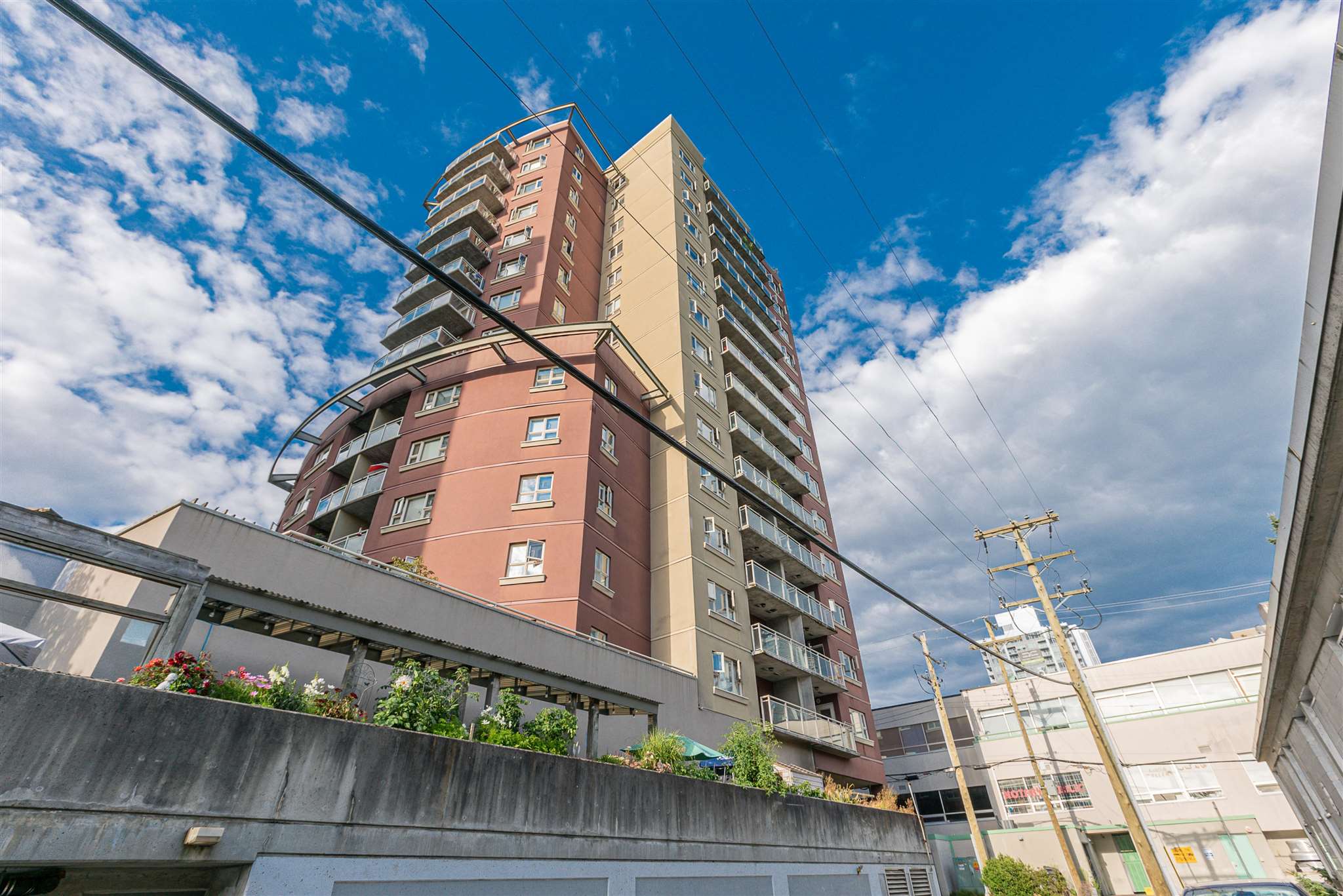 1103-121 W 15th Street, North Vancouver, BC, V7M 1R8