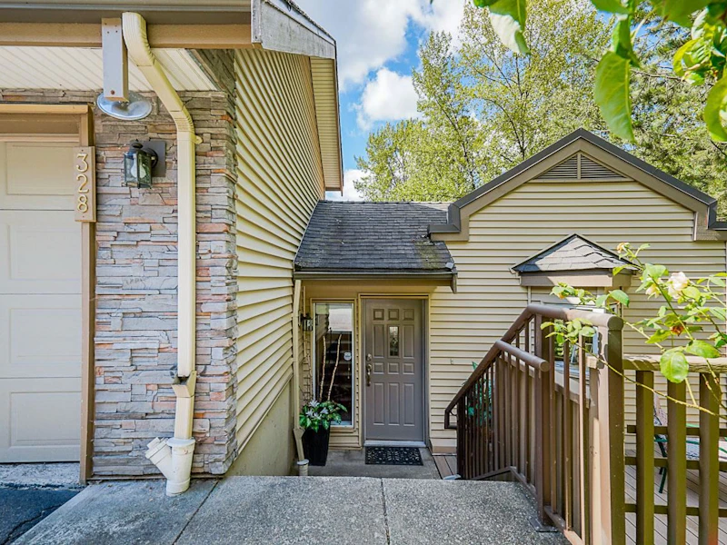 328 - 1215 Lansdowne Drive, Coquitlam BC V3E 2P6