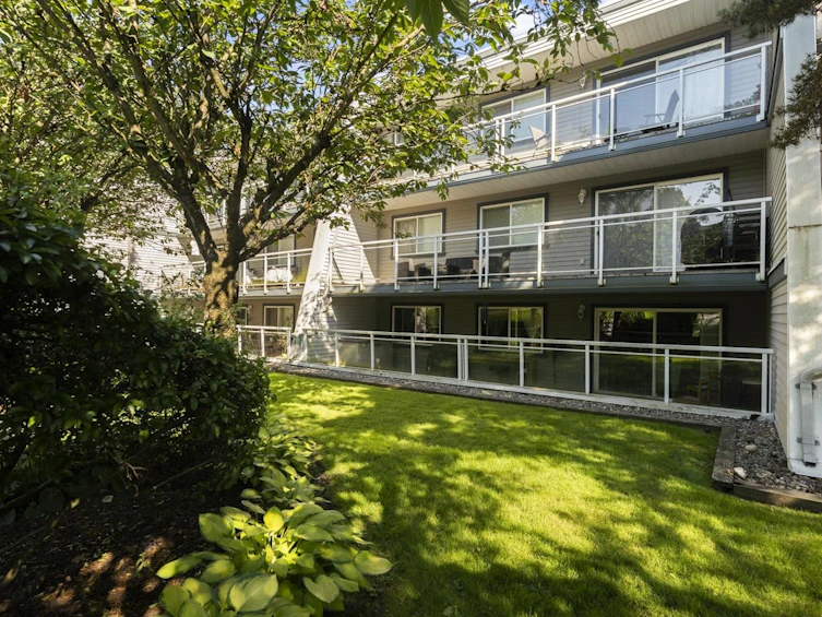 111-550 Royal Avenue, New Westminster, BC, V3L 5H9