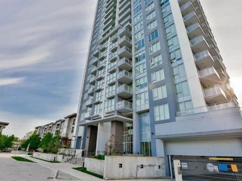 2301 - 13325 102a Avenue, Surrey BC V3T 0J5