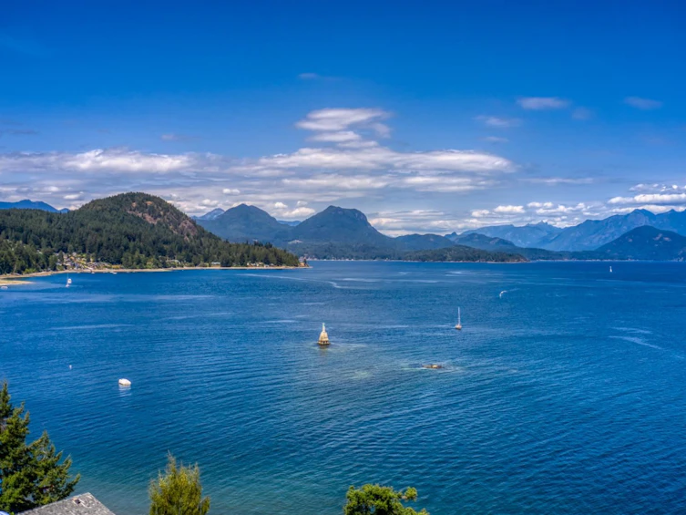 356 Skyline Drive, Gibsons, BC, V0N 1V7