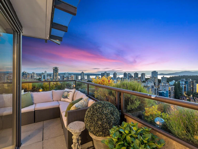 2402-1723 Alberni Street, Vancouver, BC, V6G 3G9