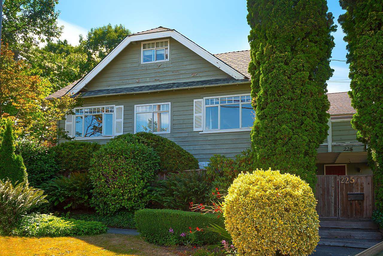 225 N Carleton Avenue, Burnaby, BC, V5C 1W4