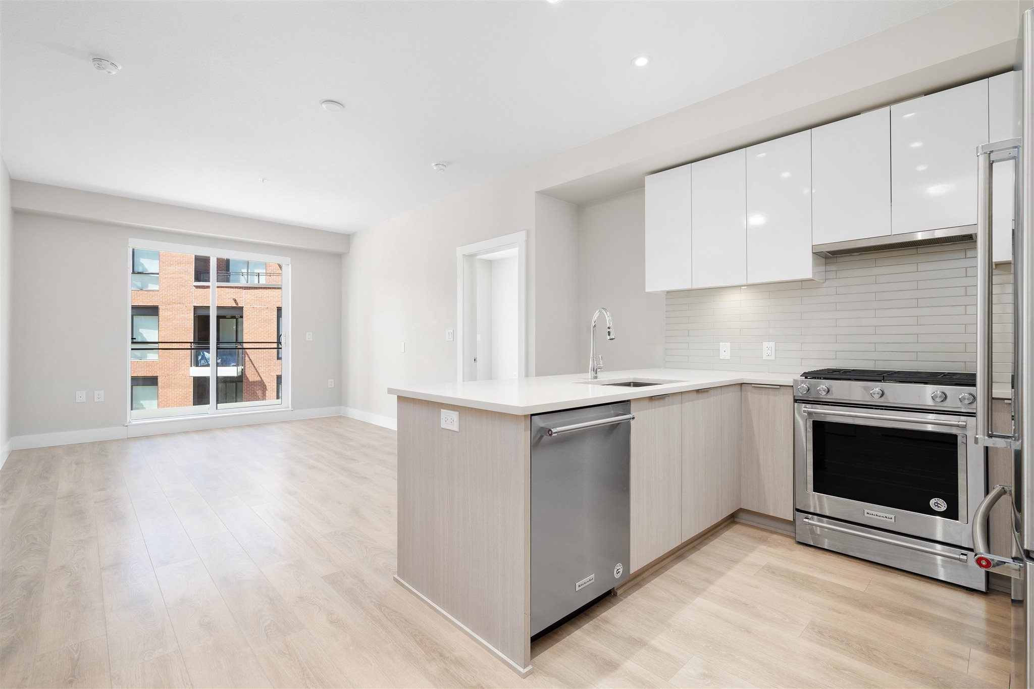 410-3588 Sawmill Crescent, Vancouver, BC, V5S 0H5
