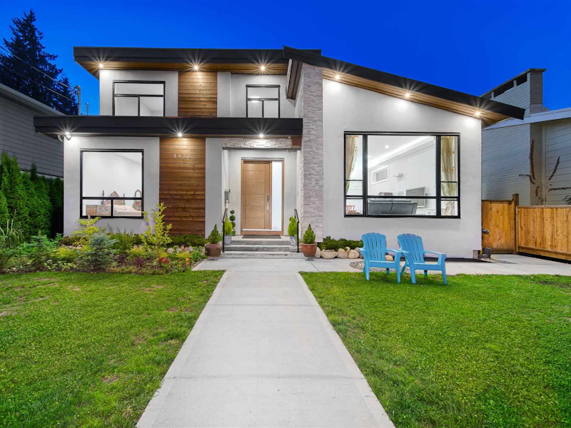 1438 Laing Drive, North Vancouver BC V7R 1B7