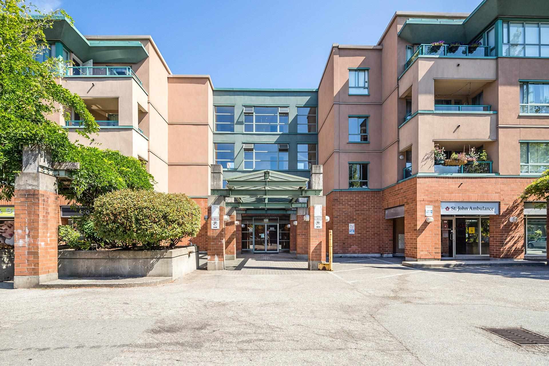 210-223 Mountain Highway, North Vancouver, BC, V7J 3V3