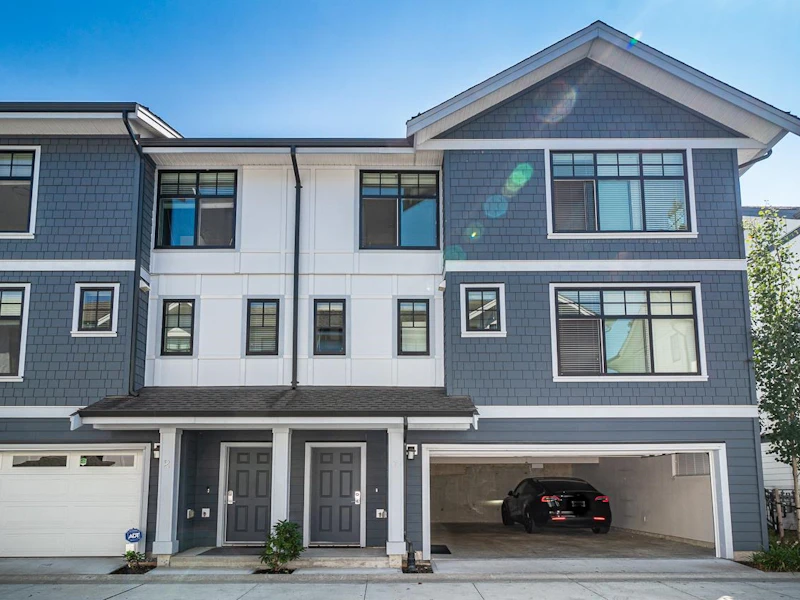 1 - 5228 Savile Row, Burnaby BC
