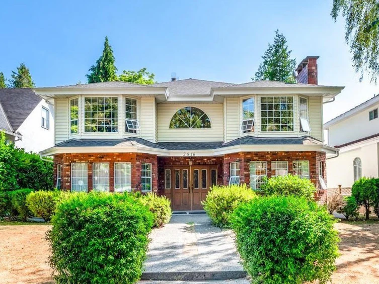 2516 W 18th Avenue, Vancouver, BC, V5P 1N4