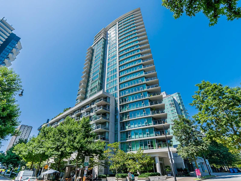 1001 - 1616 Bayshore Drive, Vancouver BC V6G 3L1