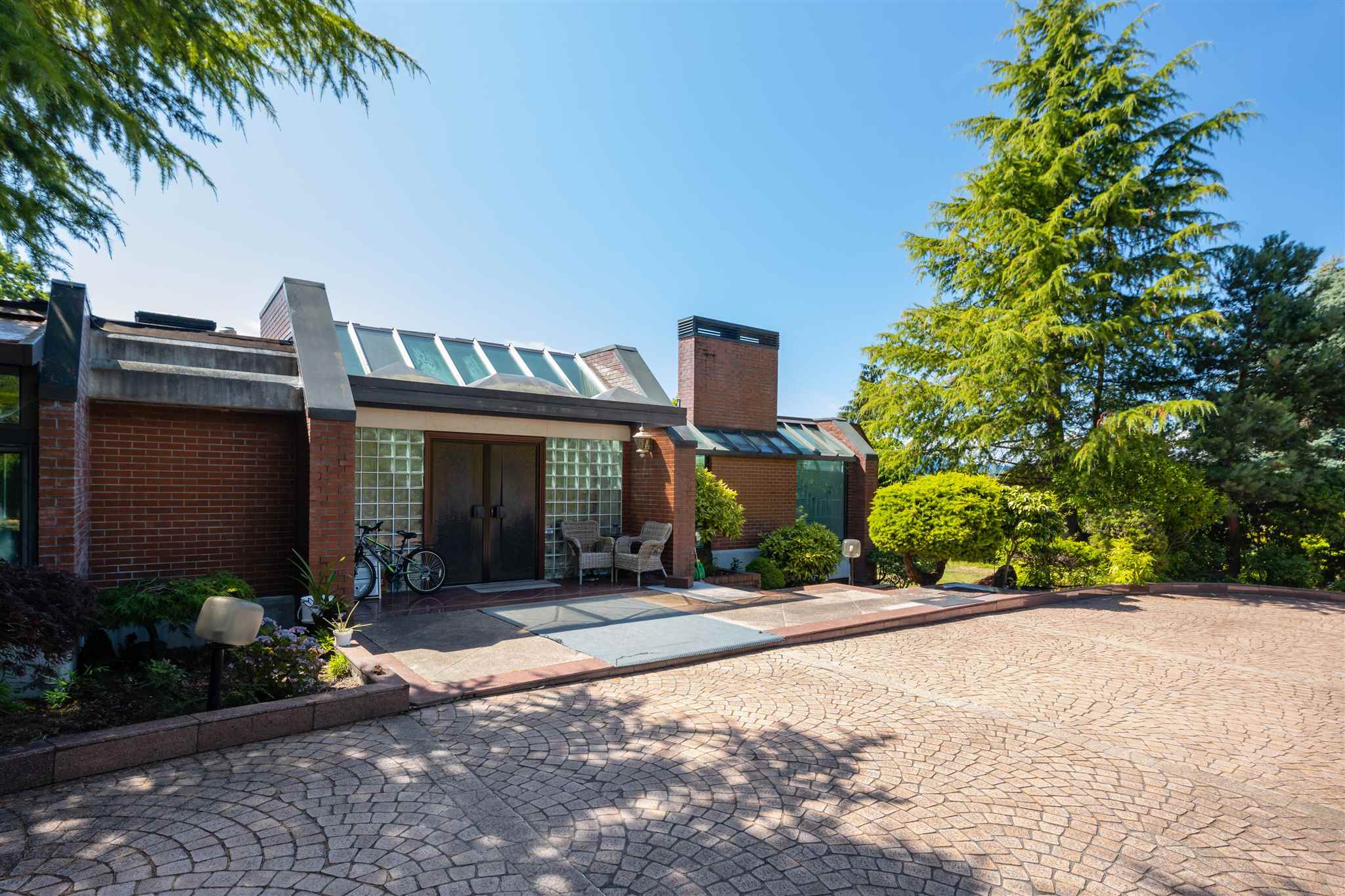 1425 Acadia Road, Vancouver, BC, V6T 2B6