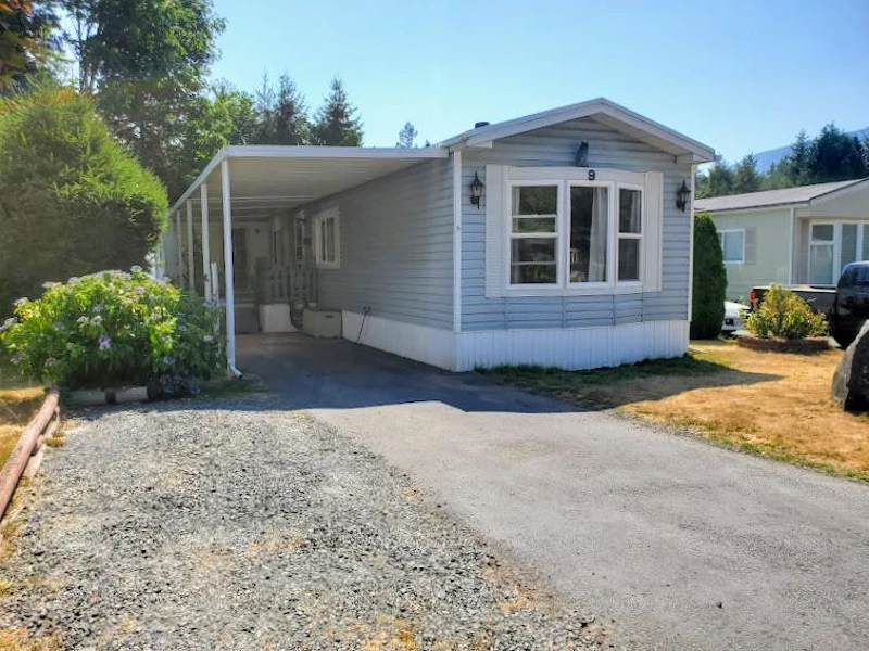 9 - 45955 Sleepy Hollow Road, Cultus Lake BC