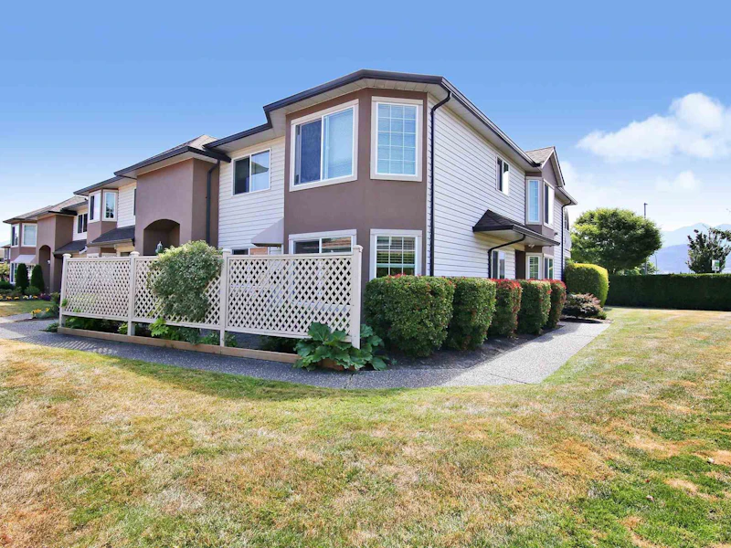 1 - 46350 Cessna Drive, Chilliwack BC V2P 7W3