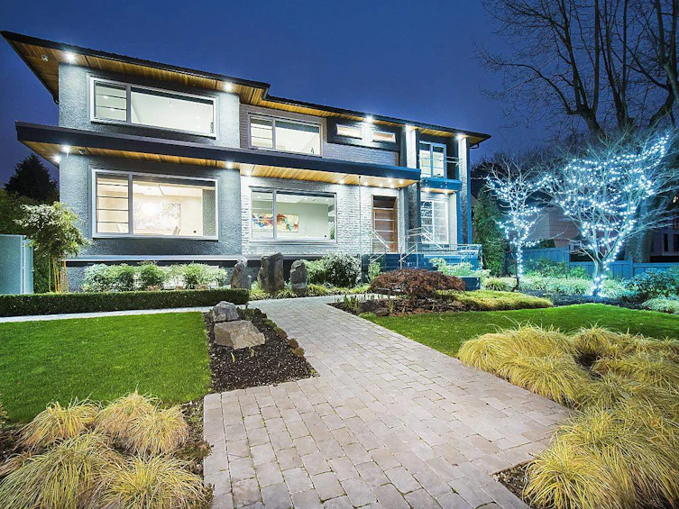 7038 Churchill Street, Vancouver, BC, V6P 5B6