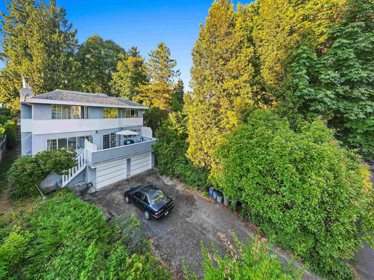 1444 Fulton Avenue, West Vancouver, BC, V7T 1P1