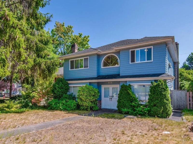 808 W 66th Avenue, Vancouver BC V6P 2R6