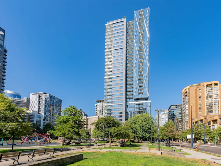 2209-1111 Richards Street, Vancouver, BC, V6B 3E1