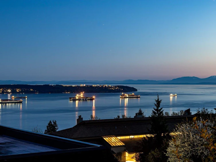 21-2250 Folkestone Way, West Vancouver, BC, V7S 2X7
