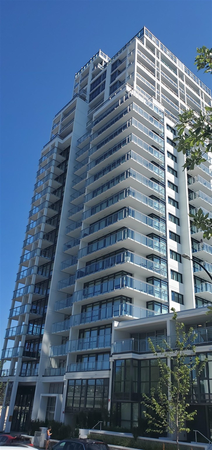 705-4488 Juneau Street, Burnaby, BC, V5C 4C8