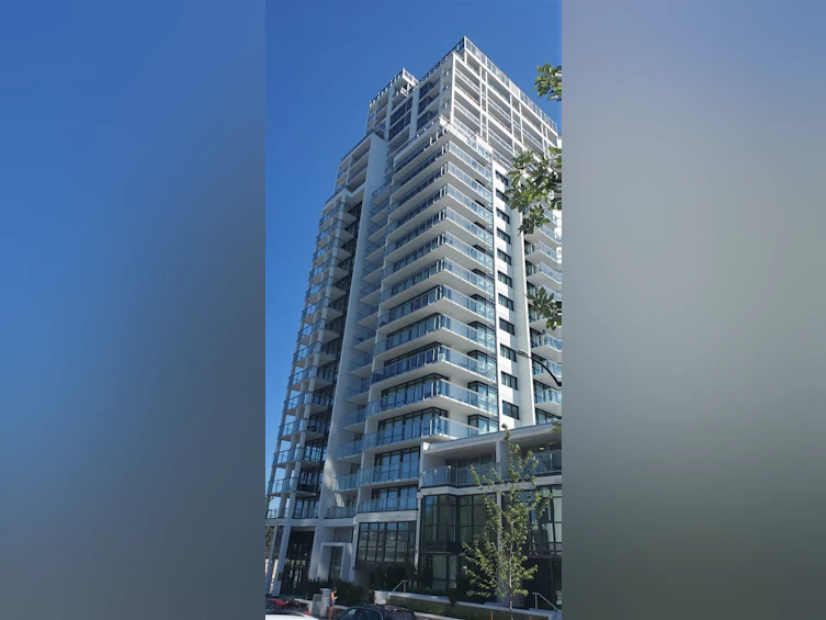 705-4488 Juneau Street, Burnaby, BC, V5C 4C8