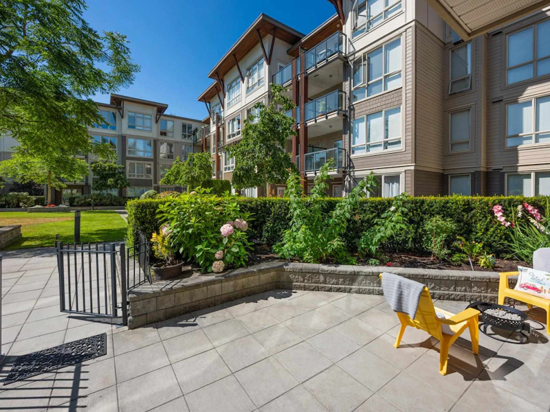 101 - 15918 26th Avenue, Surrey BC V3Z 5K3