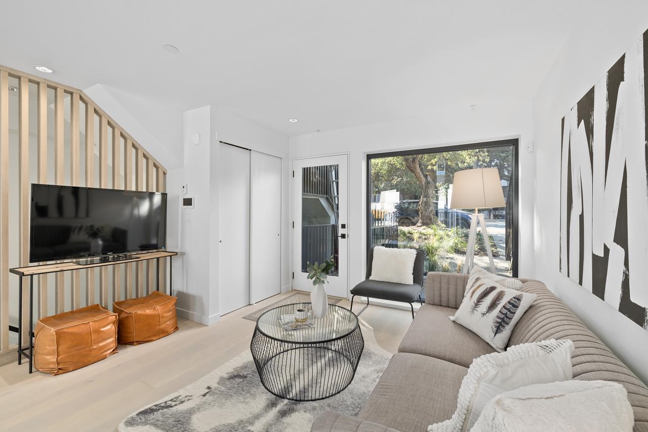547 E 6th Avenue, Vancouver, BC, V5T 1K9