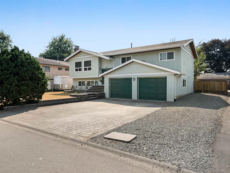2519 Marcet Court, Abbotsford BC V3G 2A8