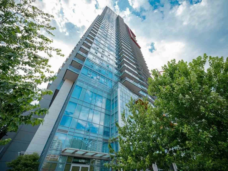 1206-4688 Kingsway, Burnaby, BC, V5H 0E9