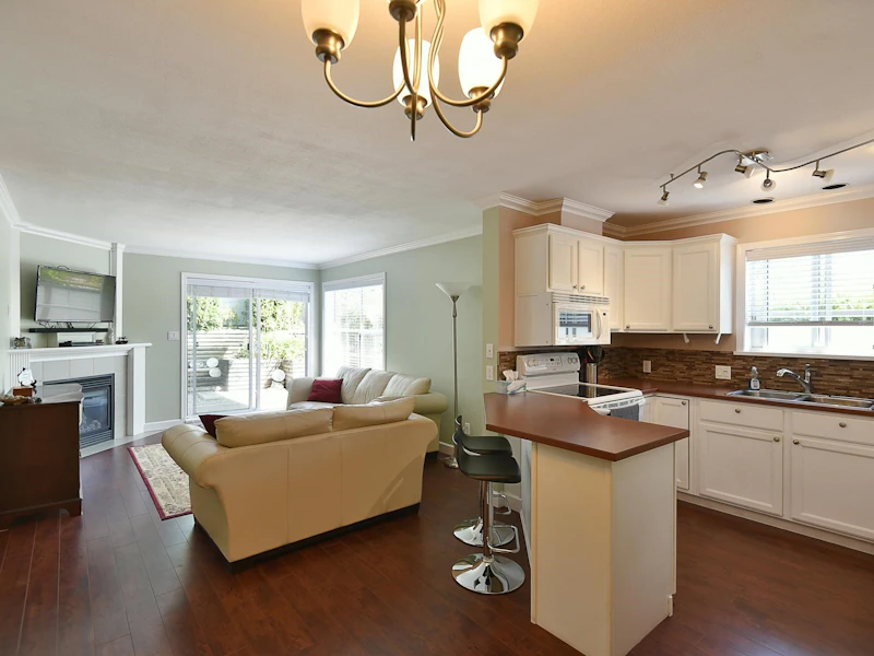 2 - 689 Park Road, Gibsons BC