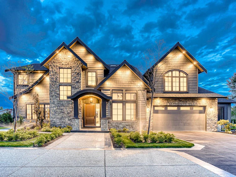 21363 64 Avenue, Langley, BC, V2Y 1M4