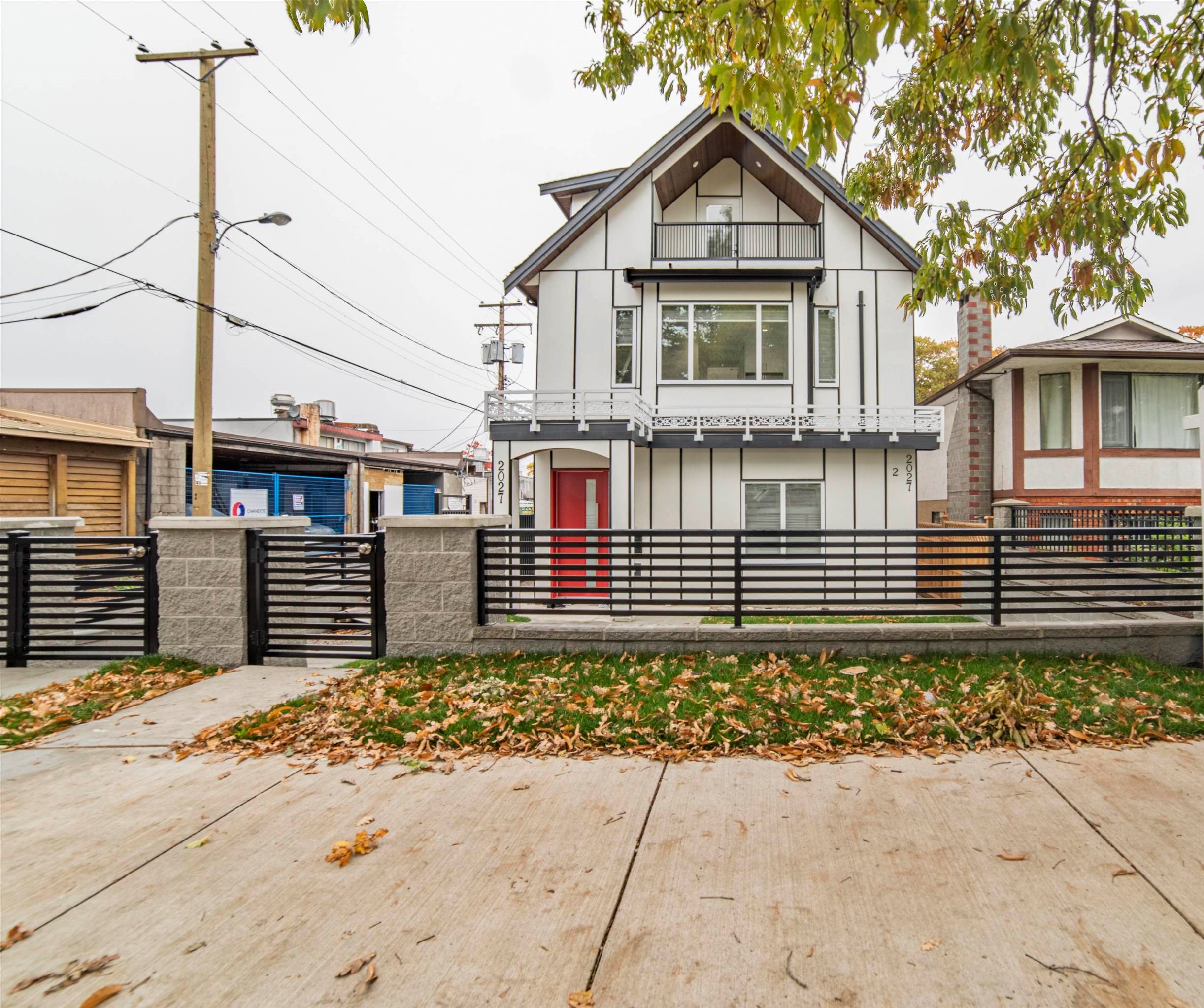 2027 E 44th Avenue, Vancouver, BC, V5P 1N1