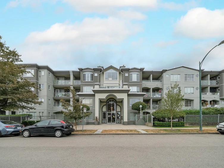 405-6475 Chester Street, Vancouver, BC, V5W 4B7