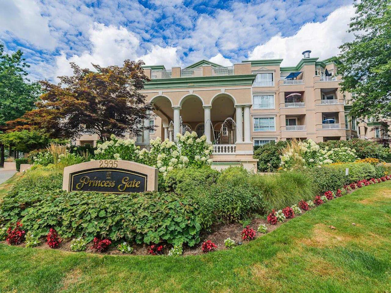 406 - 2995 Princess Crescent, Coquitlam BC V3B 7N1