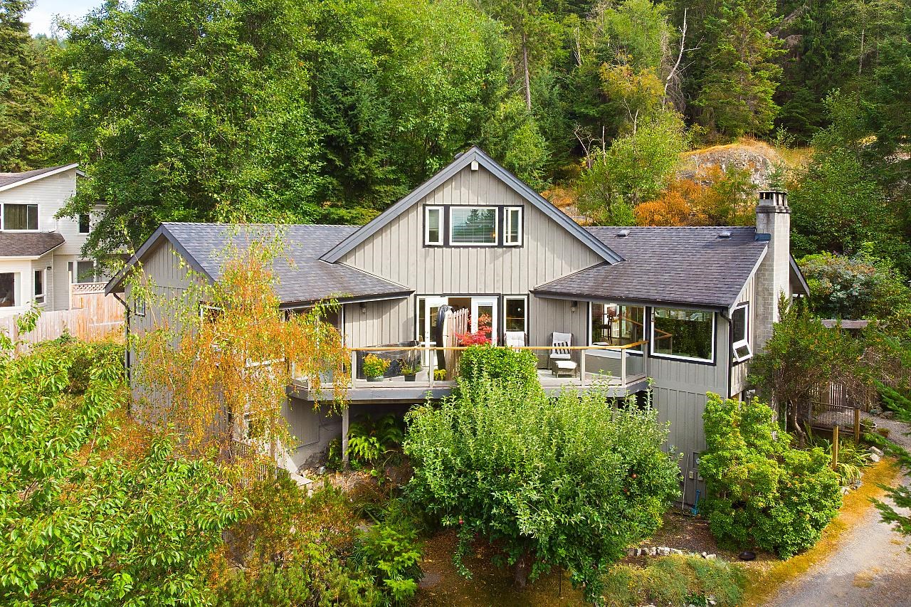 1625 Whitesails Drive, Bowen Island, BC, V0N 1G2