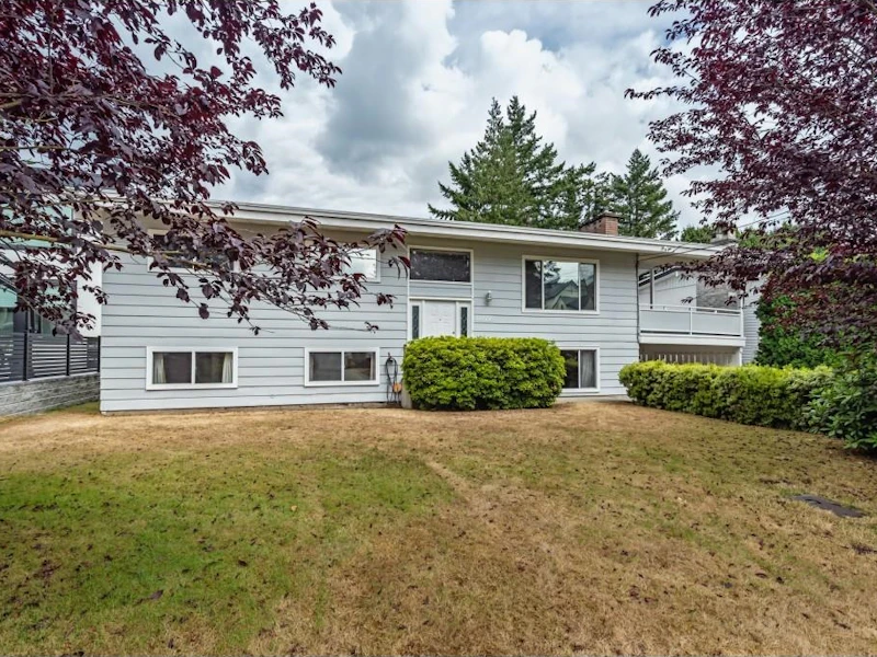 31877 Glenwood Avenue, Abbotsford BC V2T 1E4