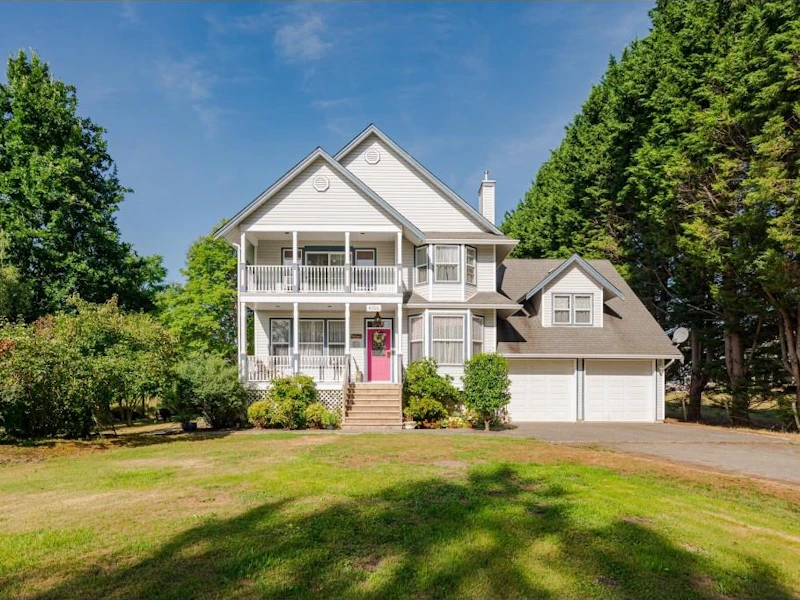 8325 224th Street, Langley BC V1M 3S5