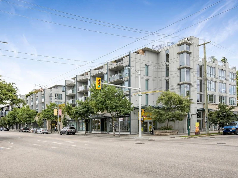 428 - 2008 Pine Street, Vancouver BC V6J 0B8