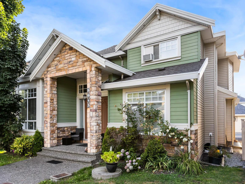 5943 129a Street, Surrey BC V3X 0C5