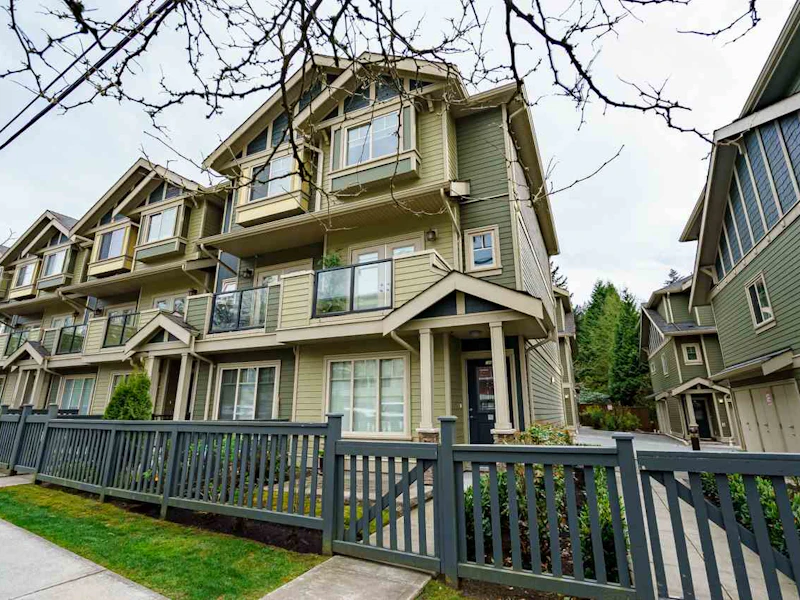 106 - 3382 Viewmount Drive, Port Moody BC V3H 2M1
