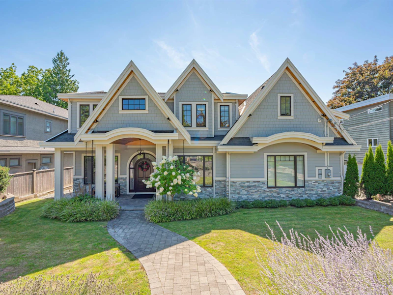 5487 Buckingham Avenue, Burnaby BC V5E 1Z9