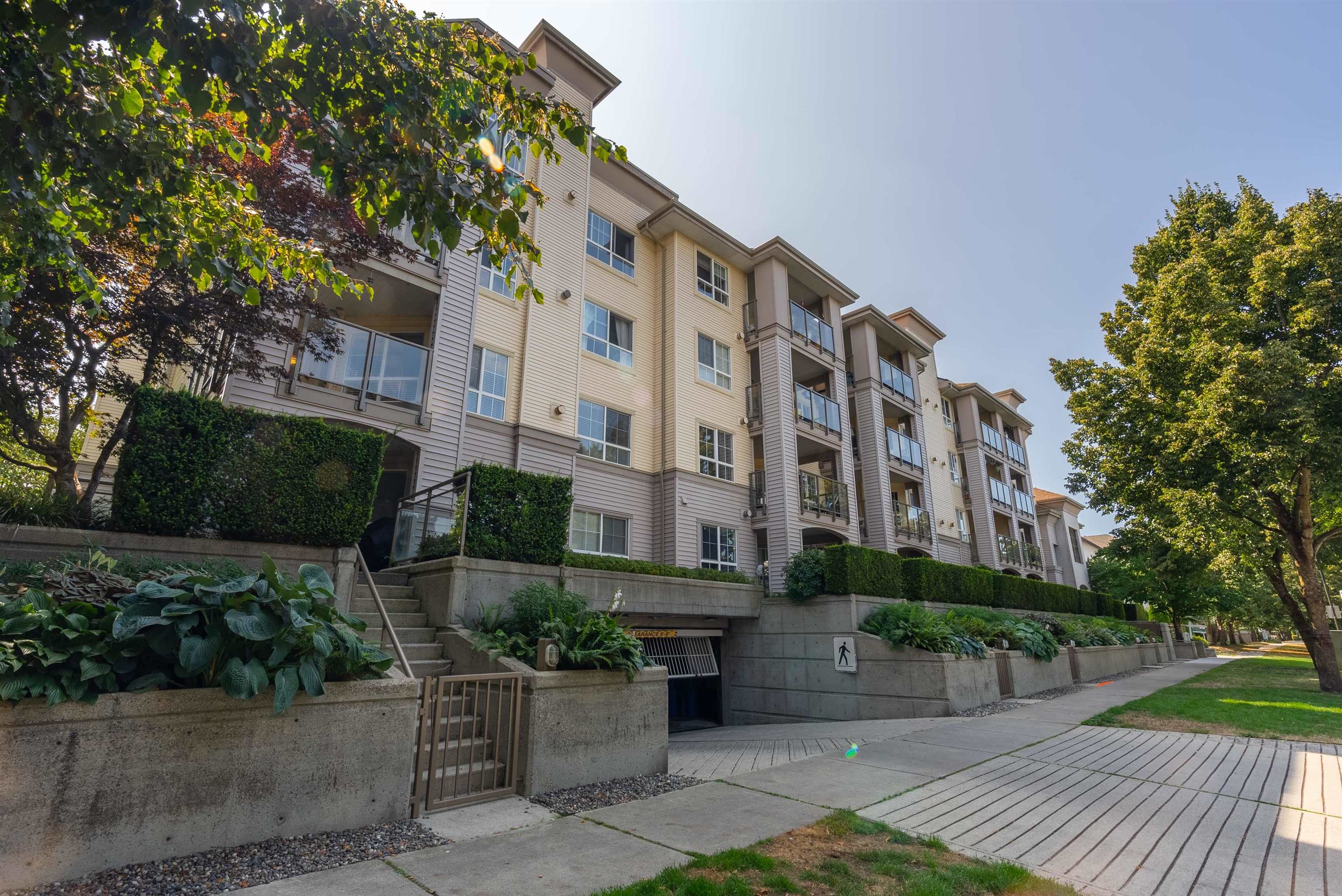 205-5500 Andrews Road, Richmond, BC, V7E 6M9